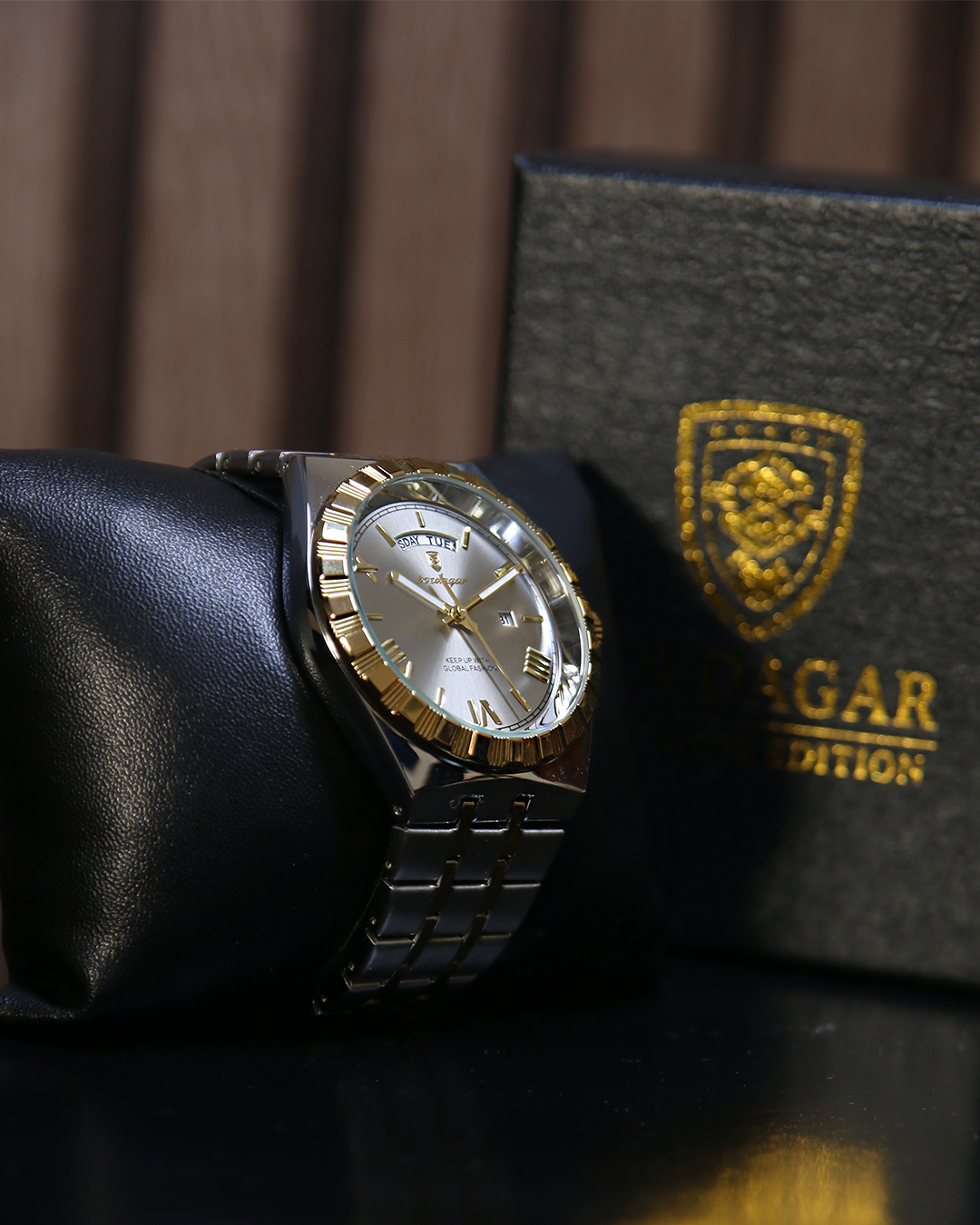Poedagar Mônaco® Watch